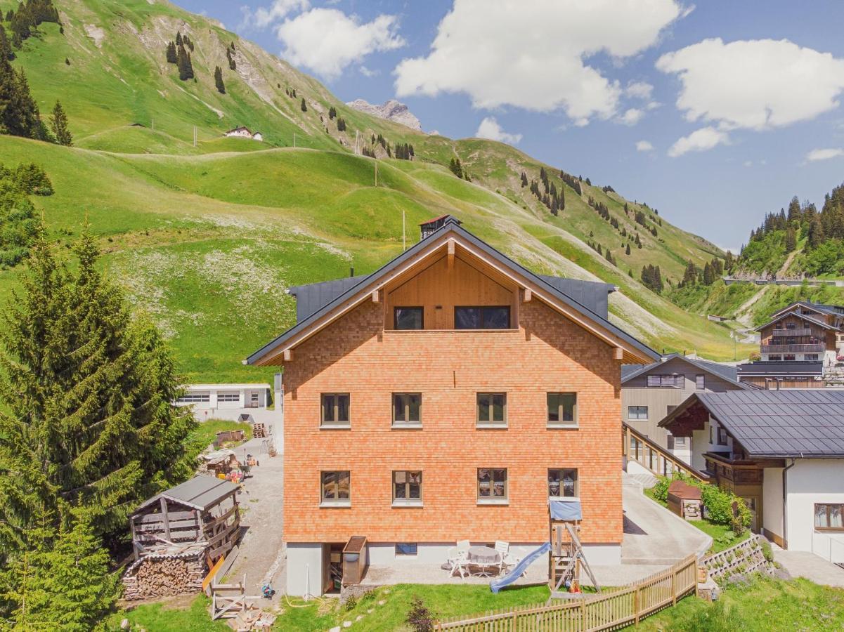Haus Berghof Bed & Breakfast Schröcken Dış mekan fotoğraf