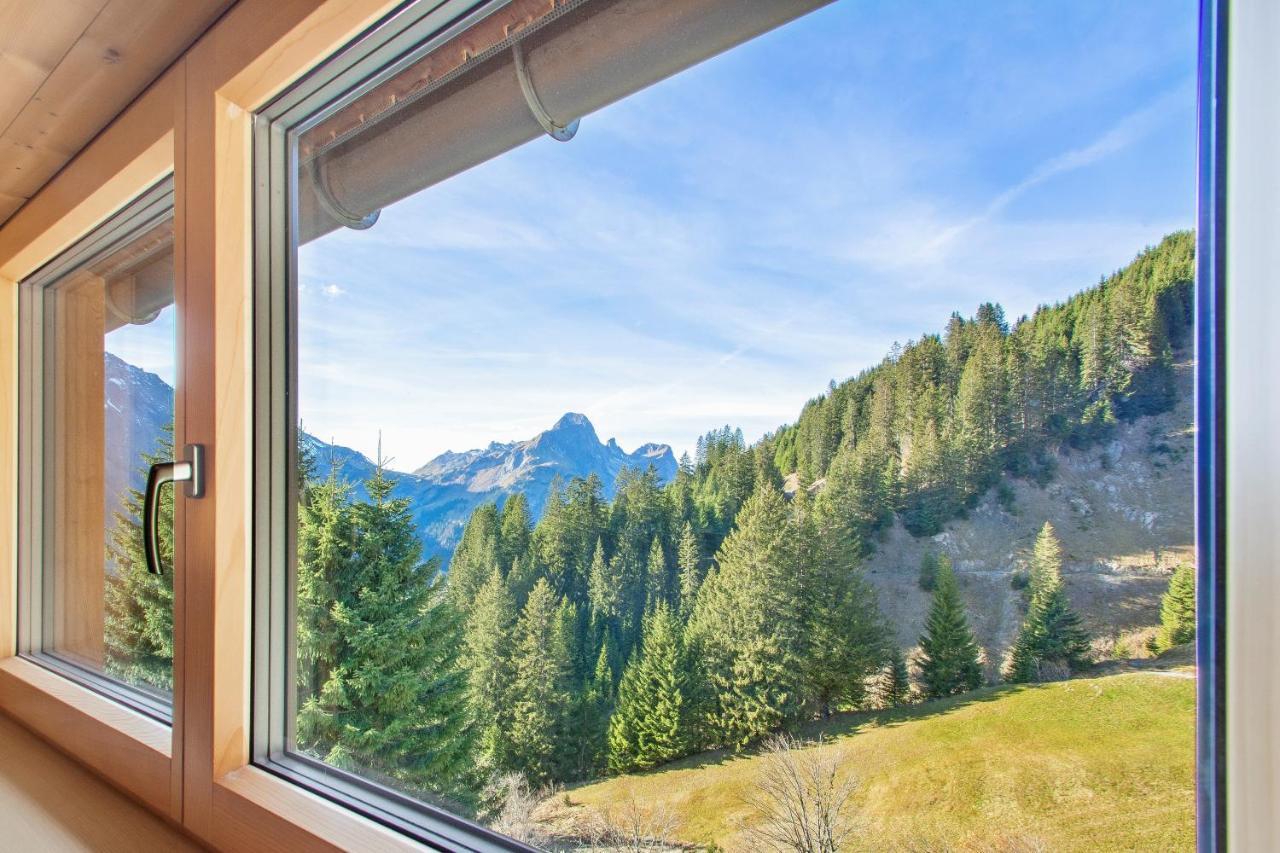 Haus Berghof Bed & Breakfast Schröcken Dış mekan fotoğraf