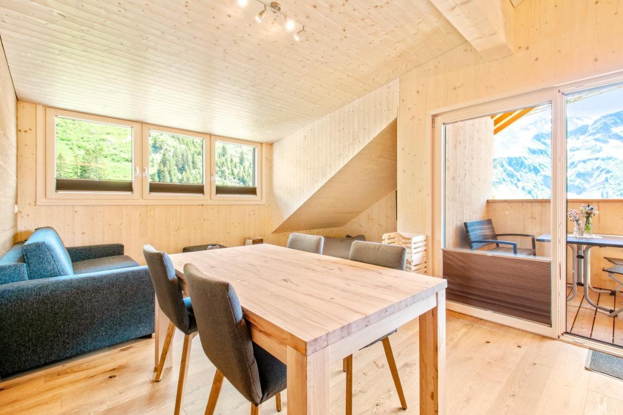 Haus Berghof Bed & Breakfast Schröcken Dış mekan fotoğraf