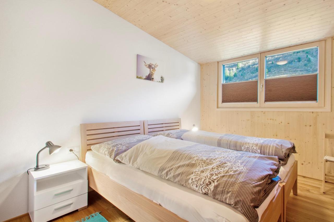 Haus Berghof Bed & Breakfast Schröcken Dış mekan fotoğraf
