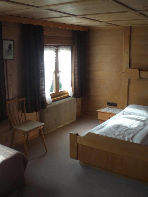 Haus Berghof Bed & Breakfast Schröcken Dış mekan fotoğraf